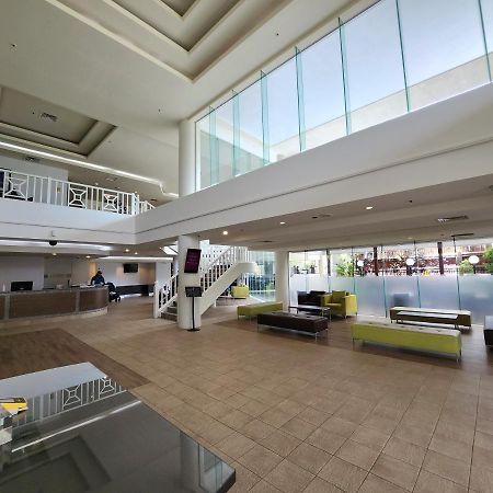 Cairns Luxury Seafront Apartment Eksteriør billede