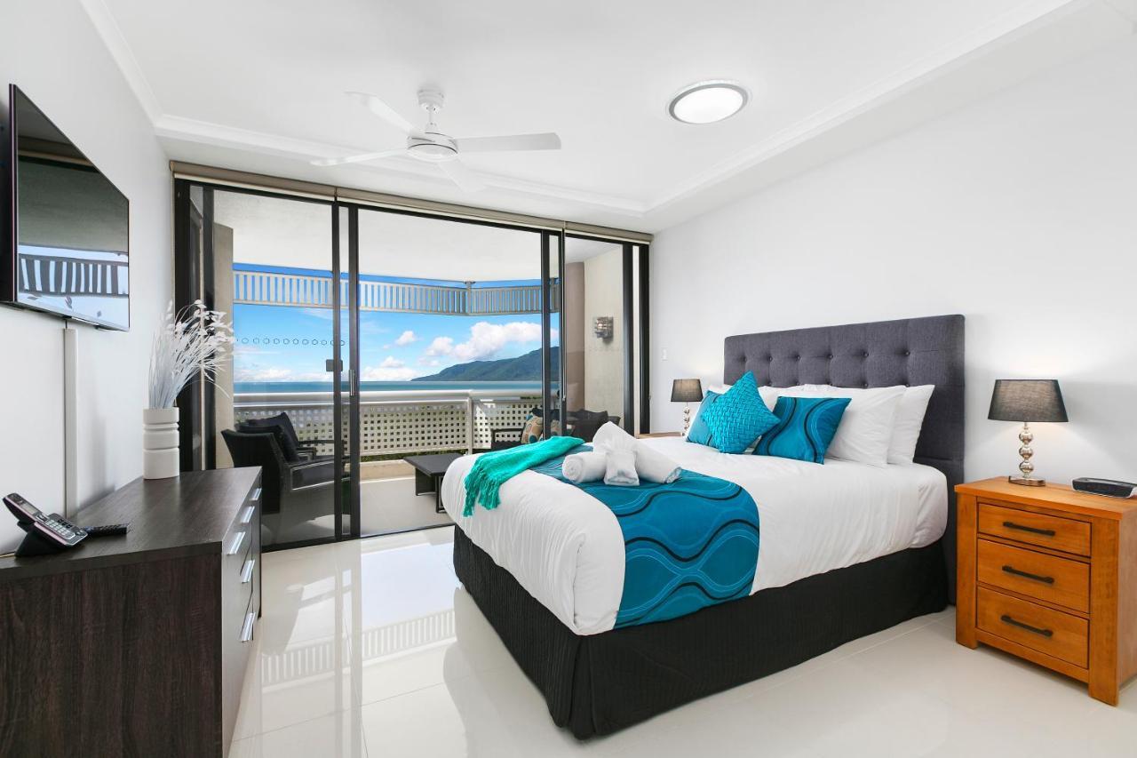 Cairns Luxury Seafront Apartment Eksteriør billede